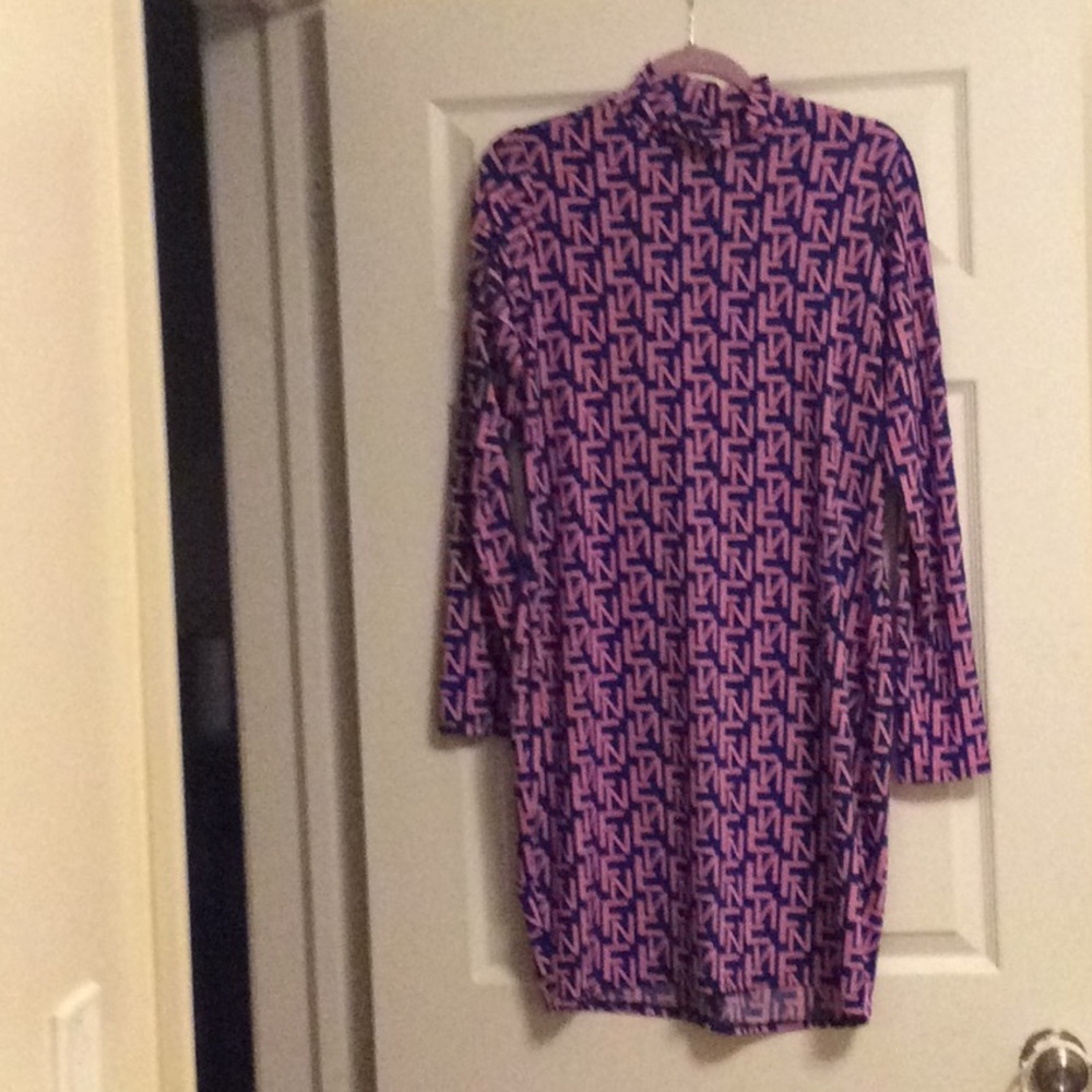 Women dress